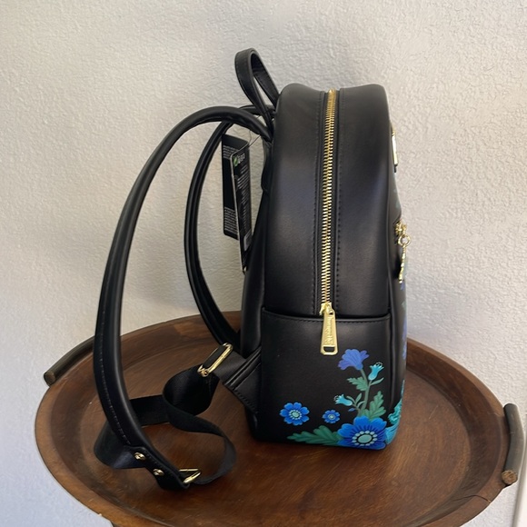lululemon cross body bag Curved Crossbody Lululemon Crossbody Bag Black Lululemon Curved Crossbody  Bag 3L, $49 Right Now (AD) Https